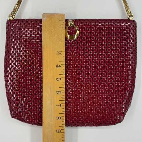 Vintage Whiting and Davis Metal Mesh Handbag Purse Red Gold Chain Strap Hardware - Picture 10 of 10